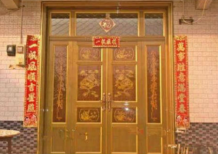 住宅大门颜色风水如何选择 住宅大门颜色风水如何选择