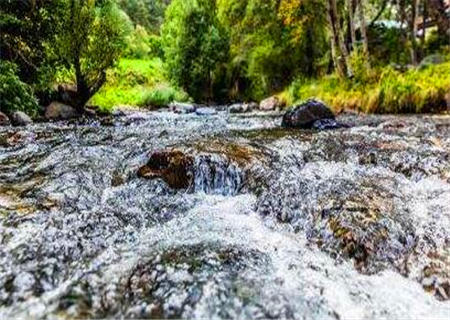 长流水命的人命运好不好 长流水命的人命运好不好