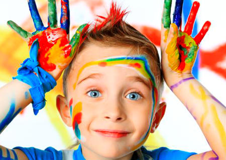 何姓男孩取名大气点的 何姓男孩取名大气点的