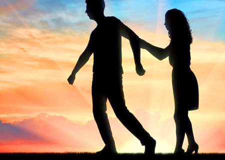 容易有二婚的女命八字 容易有二婚的女命八字