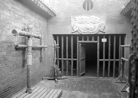 易有牢狱之灾的八字特征 易有牢狱之灾的八字特征