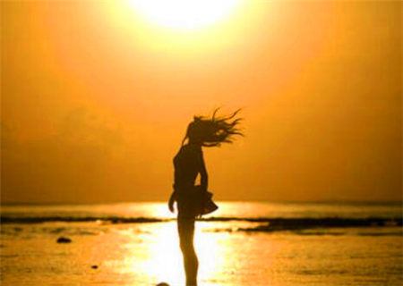 丁火生于戌月的命理解析