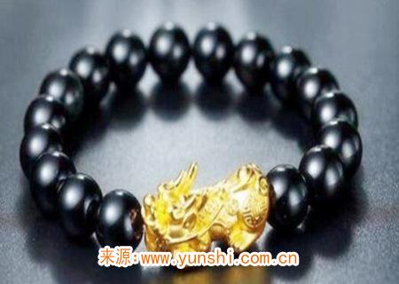 佩戴貔貅要注意什么 佩戴貔貅要注意什么