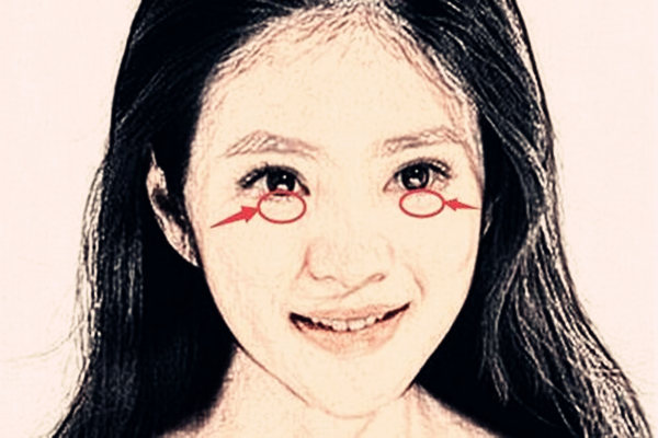 无子女晚年凄惨的女人面相