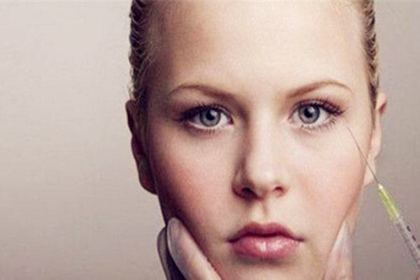 眼袋大的女人命运好吗