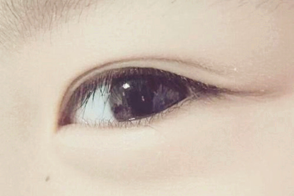 吊眼角的女人命好吗