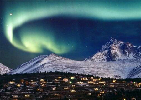 那些八字的爱情令人念念不忘