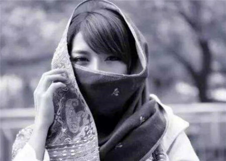 在感情中容易上当受骗的八字特征 在感情中容易上当受骗的八字特征