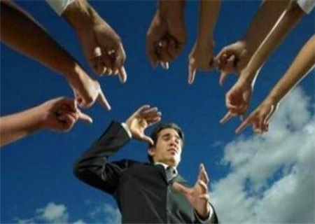 容易招小人的八字特征