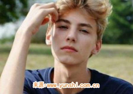 强姓男孩名字好听大全 强姓男孩名字好听大全