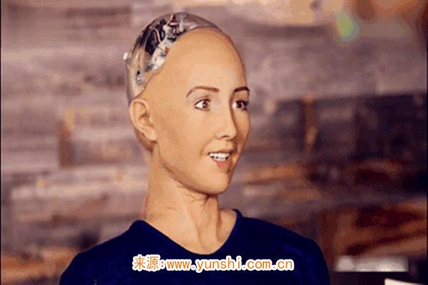 比较幼稚的人长相