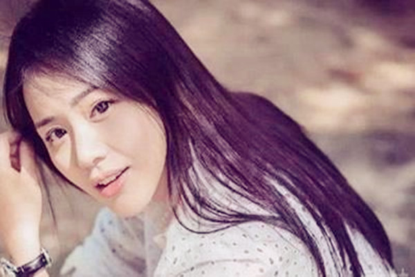 有泪窝的女生旺夫吗