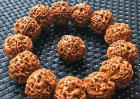 金刚菩提盘玩效果图 金刚菩提盘玩效果图