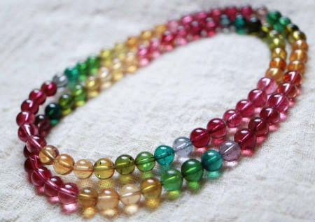 石榴石和碧玺哪个好 石榴石和碧玺哪个好