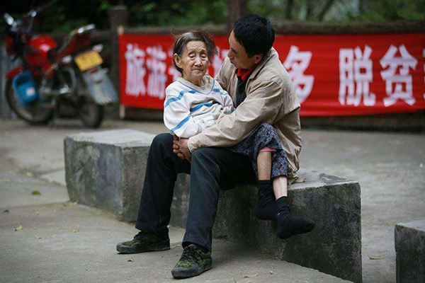 八字测母断语 八字测母断语