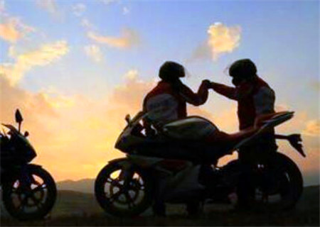 八字推断兄弟的好坏与关系如何 八字推断兄弟的好坏与关系如何