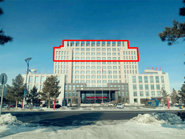 楼宇过高导致阴阳失调，生意惨淡