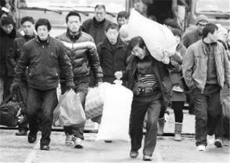 不适合在家乡发展的八字特征 不适合在家乡发展的八字特征