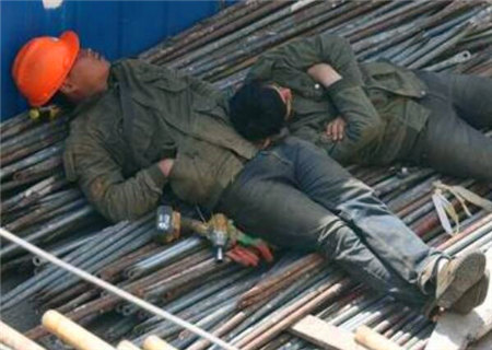 易为体力劳动者的八字特点 易为体力劳动者的八字特点