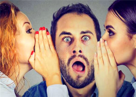 话多爱说闲话的八字特征 话多爱说闲话的八字特征