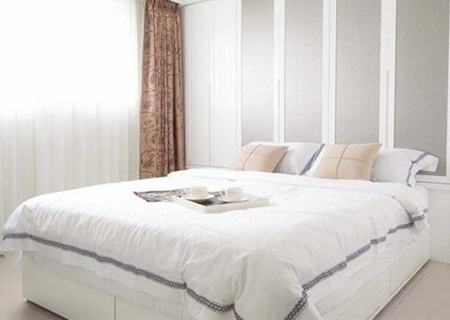 卧室床头放什么摆件好 卧室床头放什么摆件好