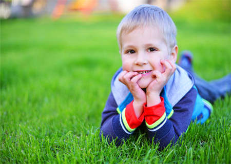 翁姓男孩顺口的名字 翁姓男孩顺口的名字