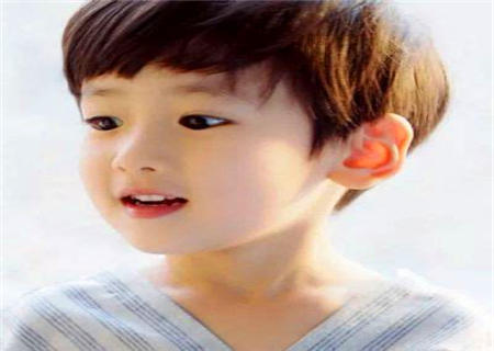 荀姓男孩霸气名字