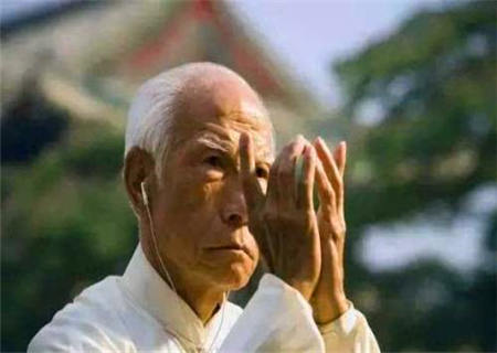 长寿的八字特征 长寿的八字特征