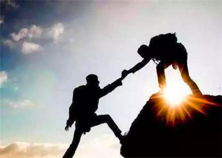 容易遇到贵人的八字特点 容易遇到贵人的八字特点