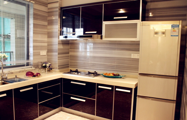 如何确定厨房风水好坏的因素？