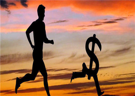 中年发财的八字特征 中年发财的八字特征