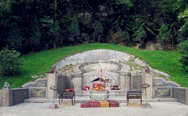 穴地克应指的是什么? 穴地克应指的是什么?