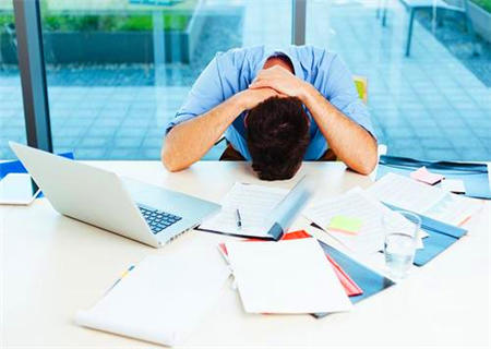 事业容易受阻的八字