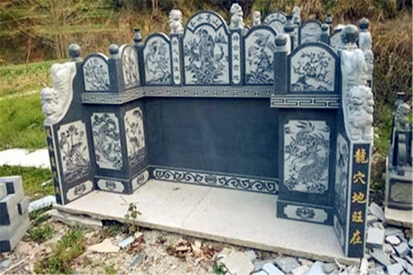 ​出高官祖坟特征