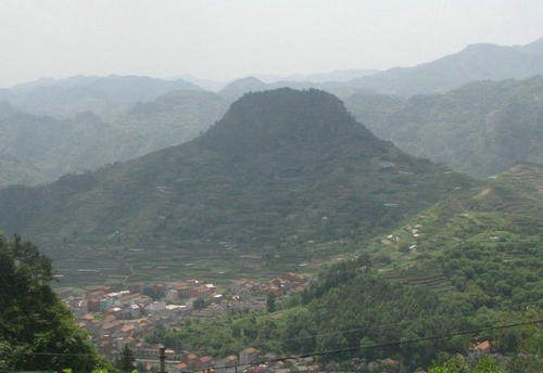 择坟地风水技巧 择坟地风水技巧