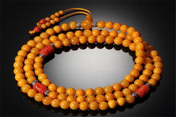 佩戴蜜蜡需要注意哪些风水