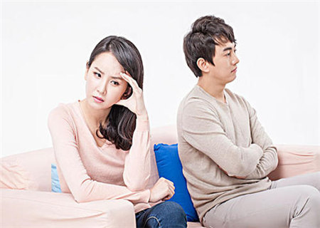 容易被女人嫌弃的男命八字 容易被女人嫌弃的男命八字