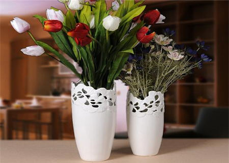 客厅花瓶的摆放风水讲究 客厅花瓶的摆放风水讲究