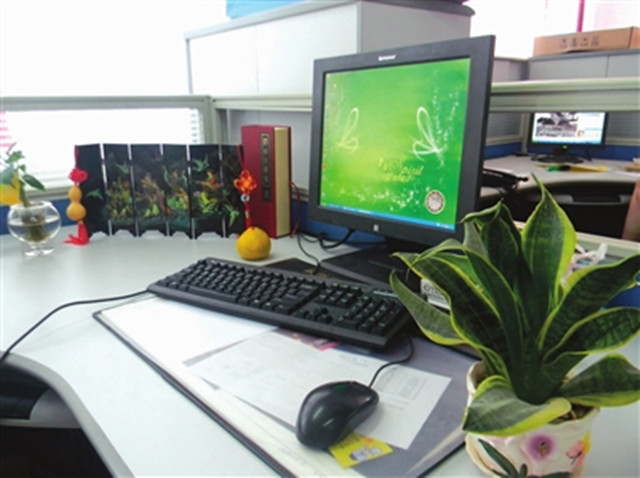 财务室办公桌摆放以及最佳座位方位 财务室办公桌摆放以及最佳座位方位