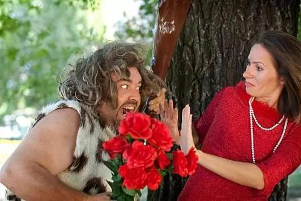 易错失良缘的女命八字特征 易错失良缘的女命八字特征