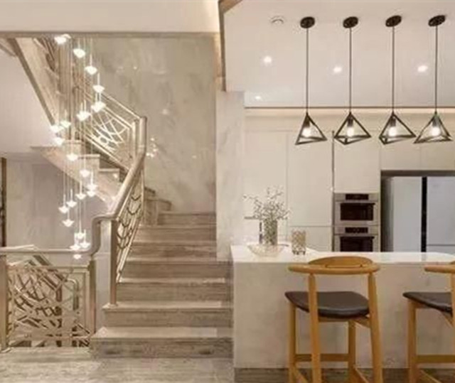 楼梯应如何装修 楼梯应如何装修