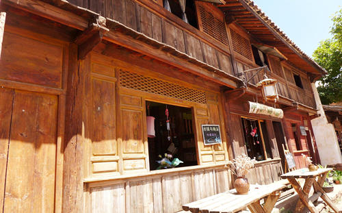 曲直格.jpg 曲直格.jpg