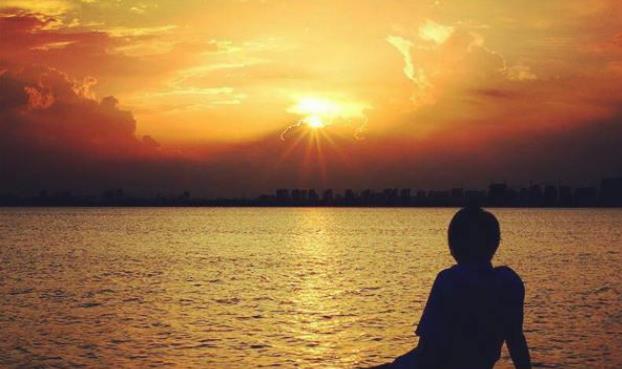 八字纯阴的女人命运.jpg 八字纯阴的女人命运.jpg