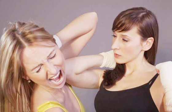 容易被欺负的八字