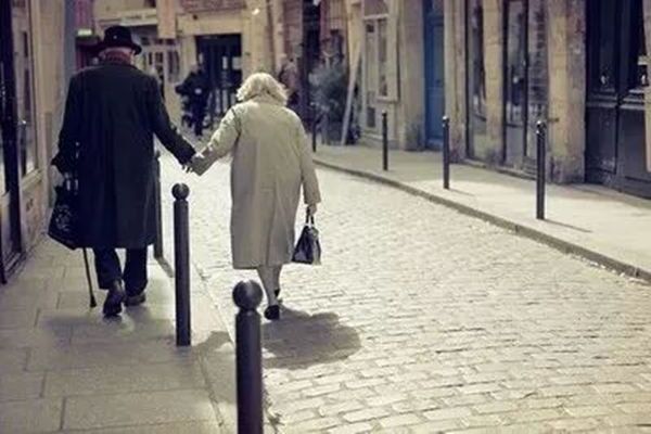 如何从八字看两人的夫妻缘分