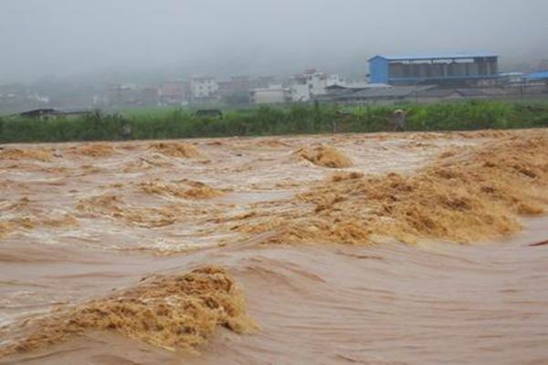 八字壬水日的人性格与运势 八字壬水日的人性格与运势