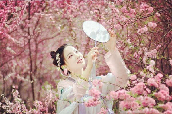 什么样的八字有桃花 什么样的八字有桃花