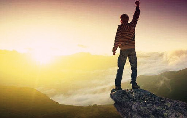 勤奋上进的男人八字