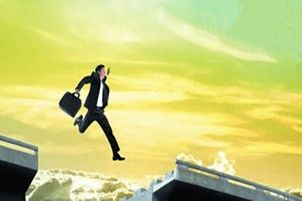 如何从八字看事业变动的方向.jpg 如何从八字看事业变动的方向.jpg