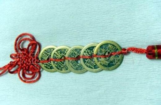 从革格八字 从革格八字